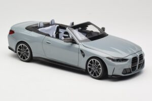 BMW M4 G83 Kabriolett Grey Metallic Minichamps 1:18 110021032 Metall - pilt 6/8
