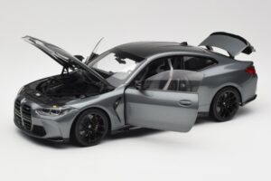 BMW M4 G82 Hall Metallic Minichamps 1:18 113020124 Metall - pilt 2/8