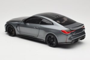 BMW M4 G82 Hall Metallic Minichamps 1:18 113020124 Metall - pilt 5/8
