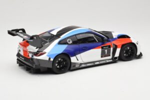 BMW M4 G82 GT3 Presentation 2021 Minichamps 1:18 80435A5D002 Metall - pilt 3/8