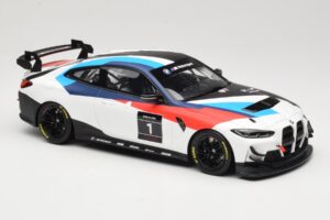 BMW M4 G82 GT4 #1 Presentation 2022 Otto 1:18 OT1228 Vaik - pilt 4/6
