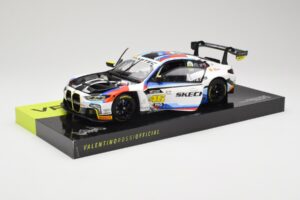BMW M4 GT3 Team WRT #46 V. Rossi / R. Marciello / M. Martin 12 Hours of Bathurst 2024 Minichamps 1:18 113242046 Metall - pilt 2/8
