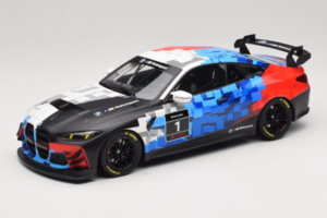 BMW M4 GT4 #1 Presentation 2024 Otto 1:18 OT1125 Vaik