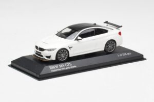 BMW M4 GTS F82 Valge Hallide Velgedega Minichamps 1:43 410025221 Metall - pilt 2/4
