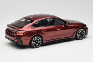 BMW M440i G26 Gran Coupe Aventurine Punane Otto 1:18 OT1075 Vaik - pilt 2/6