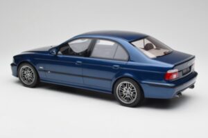 BMW M5 E39 Avus Sinine Otto 1:12 G073 Vaik - pilt 5/6