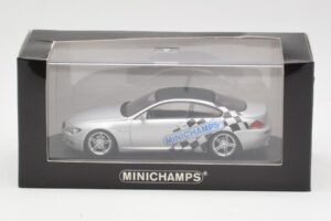 BMW M6 E63 IAA Frankfurt Hõbe Minichamps 1:43 M6001 Metall - pilt 4/4