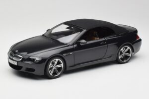 BMW M6 E64 Kabriolett Sapphire Black Kyosho 1:18 80430417424 Metall - pilt 3/9