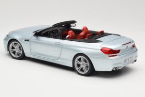 BMW M6 F12 Kabriolett Silverstone Silver Paragon 1:18 8043225656 Metall - pilt 7/8