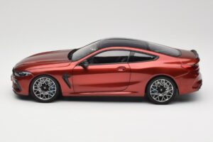 BMW M8 F91 Convertible Storm Bay Metallic Minichamps 1:18 110029020 Metall - pilt 4/8