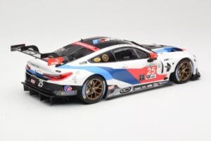 BMW M8 GTE Team RLL #25 C. De Phillippi / A. Farfus Class Winners 24 Hours of Daytona 2019 Minichamps 1:18 155192925 Metall - pilt 2/6