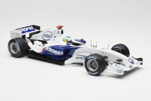 BMW Sauber F1.06 #16 N. Heidfeld Launch Version 2006 Minichamps 1:18 80430413183 Metall - pilt 4/6