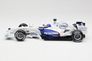 BMW Sauber F1.06 #17 J. Villeneuve Launch Version 2006 Minichamps 1:18 80430413184 Metall - pilt 3/6