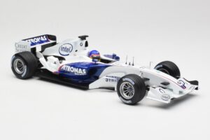 BMW Sauber F1.06 #17 J. Villeneuve Launch Version 2006 Minichamps 1:18 80430413184 Metall - pilt 4/6