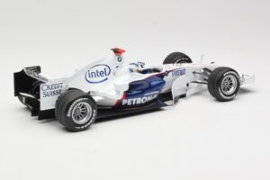BMW Sauber F1.07 #9 N. Heidfeld Launch Version 2007 Minichamps 1:18 80430426994 Metall - pilt 2/7