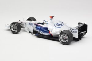 BMW Sauber F1.07 #9 N. Heidfeld Launch Version 2007 Minichamps 1:18 80430426994 Metall - pilt 5/7