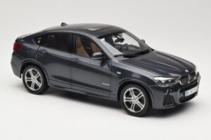 BMW X4 F26 Sophisto Grey Paragon 1:18 80432352461 Metall - pilt 6/8