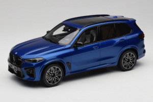 BMW X5 M F95 Competition Marina Bay Blue Metallic GT Spirit 1:18 GT967 Vaik