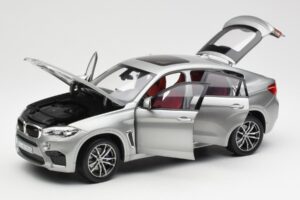 BMW X6 M F86 Donington Hall Metallik Norev 1:18 80432364886 Metall - pilt 2/8