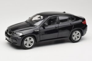 BMW X6 M E71 Must Bburago 1:18 18-12081 Metall