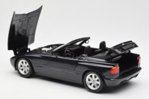 BMW Z1 Must Metallic Minichamps 1:18 180020100 Metall - pilt 5/8