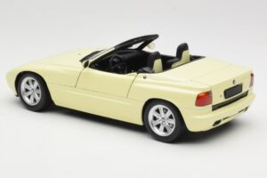 BMW Z1 Kollane Minichamps 1:18 180020104 Metall - pilt 7/8