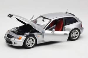 BMW Z3 E36/8 Coupe 2.8 Hõbedane UT Models 1:18 20421-R1 Metall - pilt 2/8