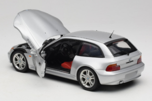 BMW Z3 E36/8 Coupe 2.8 Hõbedane UT Models 1:18 20421-R1 Metall - pilt 5/8