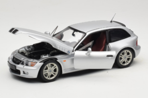 BMW Z3 Coupe 2.8 Hõbedane UT Models 1:18 20421 Metall - pilt 2/8