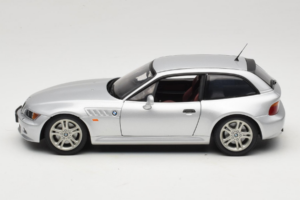 BMW Z3 Coupe 2.8 Hõbedane UT Models 1:18 20421 Metall - pilt 4/8