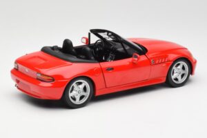 BMW Z3 E36/7 Kabriolett Punane UT Models 1:18 180024330 Metall - pilt 3/8