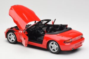 BMW Z3 E36/7 Kabriolett Punane UT Models 1:18 180024330 Metall - pilt 5/8