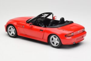 BMW Z3 E36/7 Kabriolett Punane UT Models 1:18 180024330 Metall - pilt 7/8
