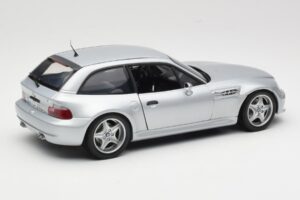 BMW Z3 M Coupe E36/8 Hõbedane UT 1:18 80430020856 Metall - pilt 3/8