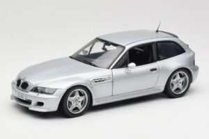 BMW Z3 M Coupe E36/8 Hõbedane UT 1:18 80430020856 Metall