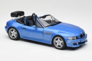 BMW Z3 M Roadster Pagasikandjaga Sinine Metallik UT Models 1:18 20416 Metall - pilt 6/8