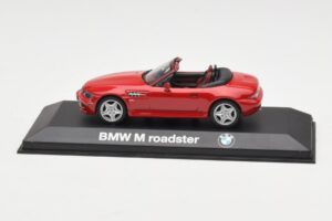 BMW Z3 Roadster 2.8 Punane Minichamps 1:43 BMW004 Metall