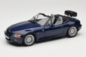 BMW Z3 Roadster Sinine Edasimüüja Väljaanne UT Models 1:18 80439422186 Metall