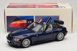 BMW Z3 Roadster Sinine Edasimüüja Väljaanne UT Models 1:18 80439422186 Metall - pilt 8/8