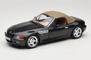 BMW Z3 Roadster Roheline Edasimüüja Väljaanne UT Models 1:18 80439411711 Metall