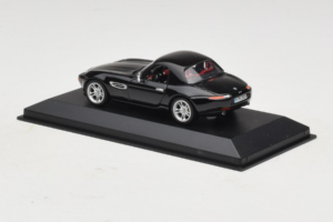 BMW Z8 Must Hardtop Minichamps 1:43 BMW018 Metall - pilt 3/4