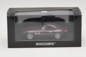 BMW Z8 Pruun Hardtop Minichamps 1:43 BMW019 Metall - pilt 4/4