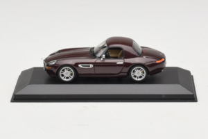BMW Z8 Pruun Hardtop Minichamps 1:43 BMW019 Metall