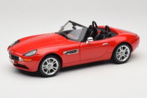 BMW Z8 Punane Kyosho 1:18 80439411730 Metall