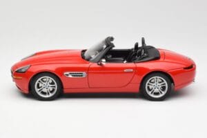 BMW Z8 E52 Punane AUTOart 1:18 70513 Metall - pilt 4/8