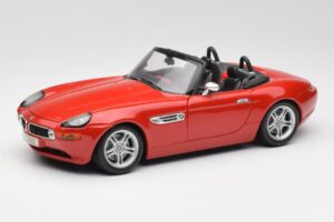 BMW Z8 E52 Punane Metallik Bburago 1:18 18-12032 Metall