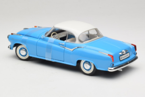 Borgward Isabella Coupe Sinine Revell 1:18 08859-P1 Metall - pilt 5/6