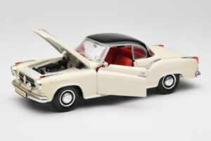Borgward Isabella Coupe Valge Revell 1:18 8859 Metall - pilt 2/8