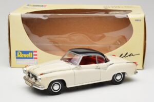 Borgward Isabella Coupe Valge Revell 1:18 8859 Metall - pilt 8/8