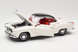 Borgward Isabella Coupe Valge Revell 1:18 08982-W1 Metall - pilt 2/8